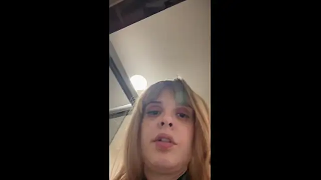 LoganPeny online show from April 2026 09:33:01 AM