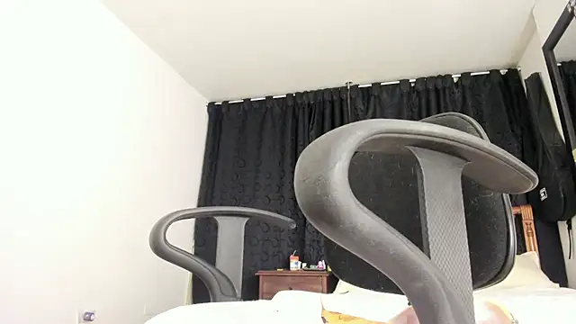 Hat girl online show from July 2026 04:01:02 AM