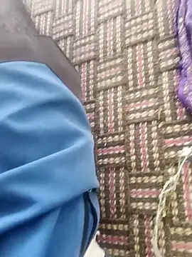 PolarFriend0 online show from February 2026 03:07:01 AM