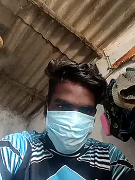 PolarFriend0 online show from February 2026 08:06:01 AM