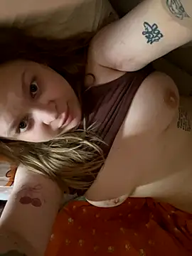 IMHORNYWET online show from October 2025 06:37:02 AM