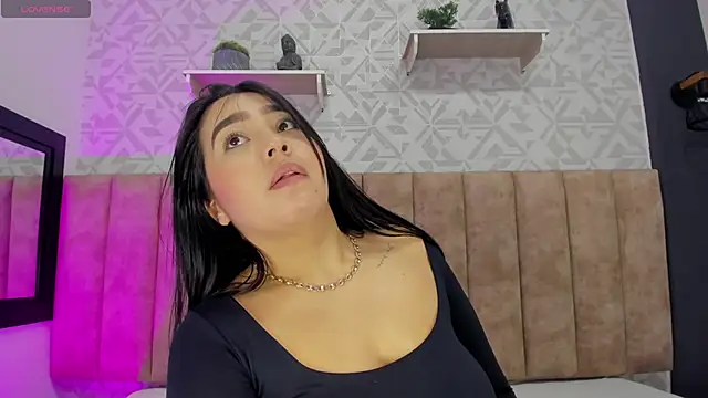 MelinaCruz online show from December 2025 04:06:02 AM