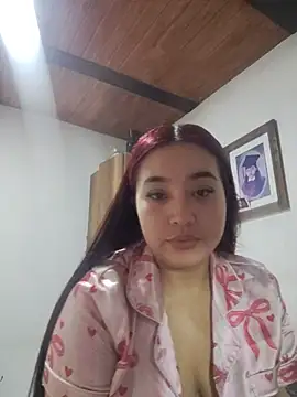 Snapshot of MelinaCruz chatting on July 2026 03:04:01 AM MelinaCruz online show from July 2026 03:04:01 AM