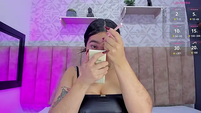 MelinaCruz online show from December 2025 04:27:01 AM