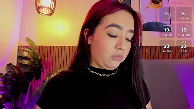 Snapshot of MelinaCruz chatting on May 2026 02:37:02 AM MelinaCruz online show from May 2026 02:37:02 AM