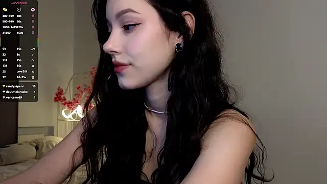 glamourr online show from November 2025 09:35:02 AM