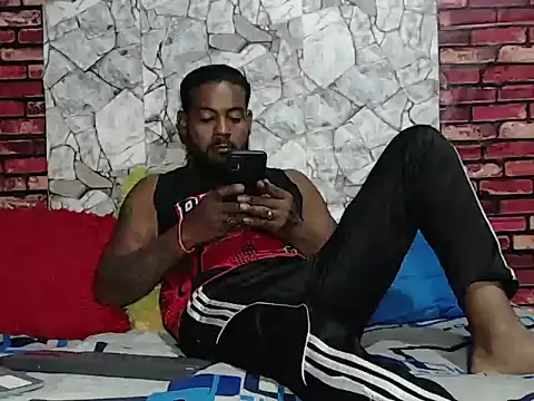 BladeFoxxx1 online show from March 2026 01:00:02 AM