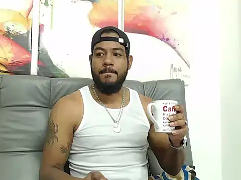 BladeFoxxx1 online show from November 2025 04:22:01 AM