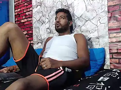 BladeFoxxx1 online show from March 2026 12:43:01 PM