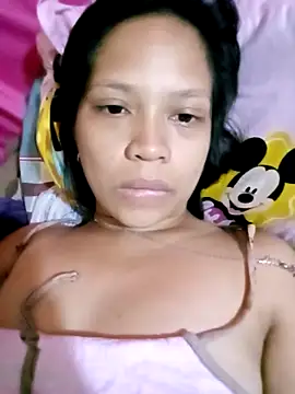 Cutie me online show from November 2025 04:00:02 AM