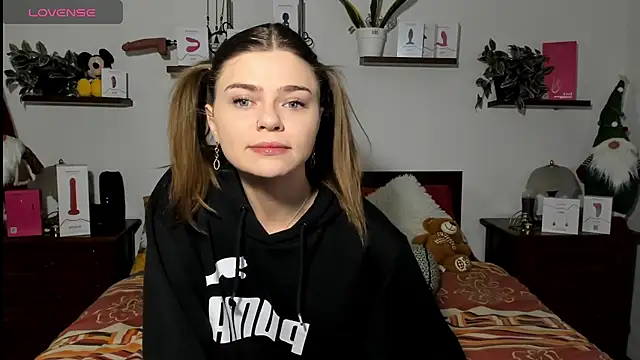 HaleyReedme online show from January 2026 07:45:02 AM