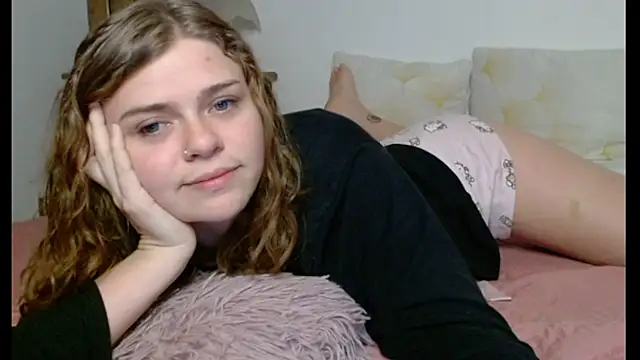 HaleyReedme online show from March 2025 07:25:02 PM