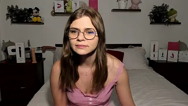 HaleyReedme online show from February 2026 07:52:01 AM