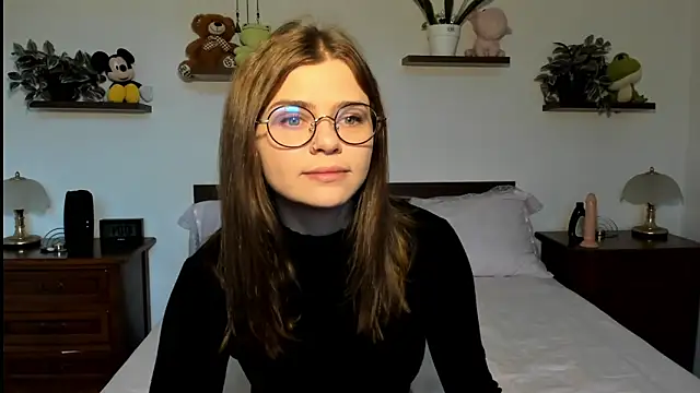 HaleyReedme online show from February 2026 08:11:01 AM