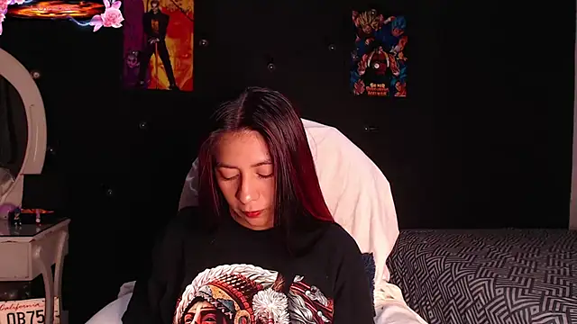 yes0225 online show from November 2025 03:49:02 PM