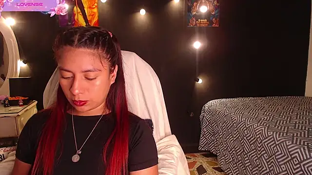 yes0225 online show from October 2025 10:46:01 AM