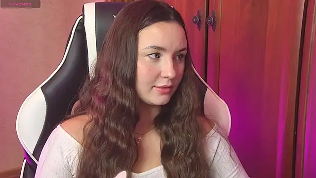 CherryTouss online show from January 2026 01:14:01 PM