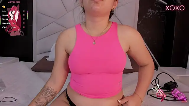 JulietSofia online show from April 2026 08:24:02 PM