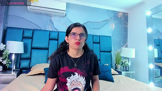 JulietSofia online show from March 2025 02:58:02 PM