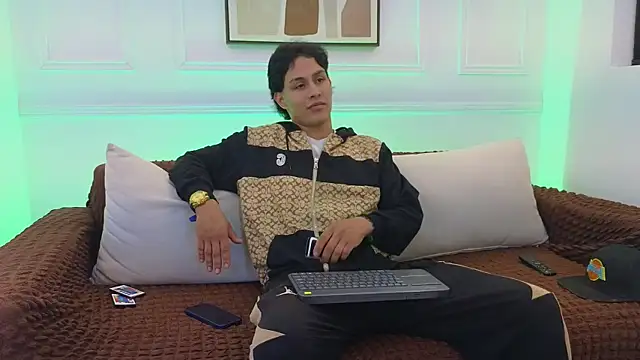 Stone grey1  online show from May 2026 03:35:01 AM