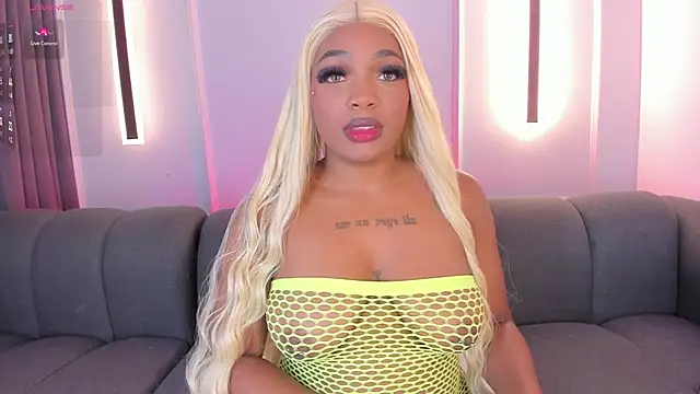 karol white  online show from October 2025 04:11:02 AM