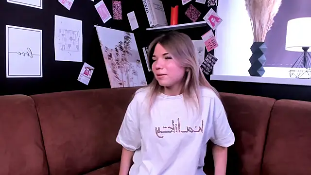 AinsleyBryan online show from March 2025 10:17:01 AM