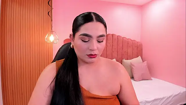 eva sainnt online show from November 2025 06:01:01 PM