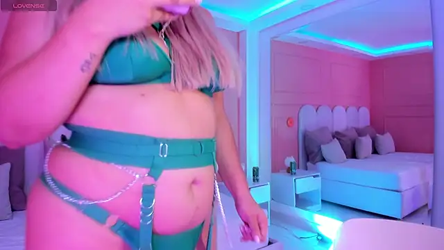 eva sainnt online show from March 2026 03:06:02 AM