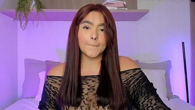 eva sainnt online show from May 2026 10:32:02 PM