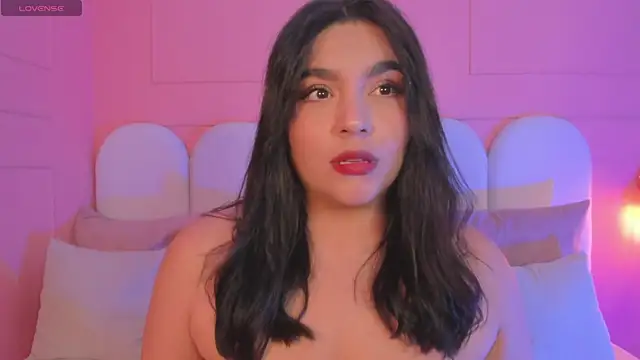 eva sainnt online show from December 2025 05:29:02 AM