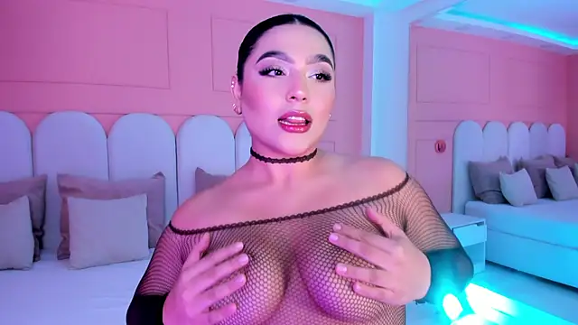 eva sainnt online show from March 2026 03:29:01 AM