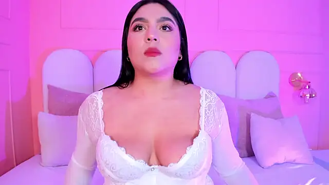 eva sainnt online show from November 2025 03:28:01 AM