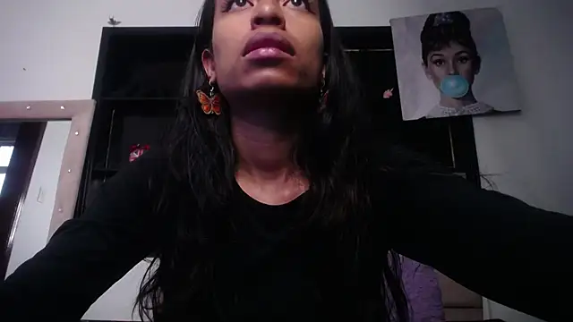 Snapshot of Violet_King chatting on March 2025 01:29:01 PM Violet King online show from March 2025 01:29:01 PM