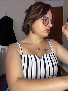 Mistress Niky  online show from May 2026 05:48:01 PM