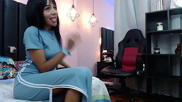 Snapshot of Zaira_Angel chatting on September 2025 03:13:01 AM Zaira Angel online show from September 2025 03:13:01 AM