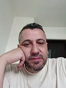 yourflowerpink online show from March 2026 10:14:01 AM