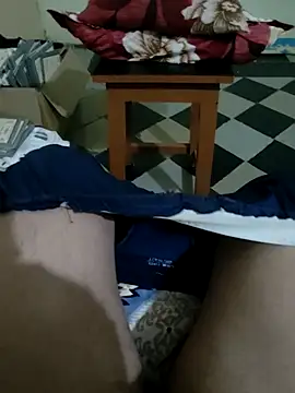 Snapshot of RomanticLoverboyz chatting on March 2025 01:01:02 PM RomanticLoverboyz online show from March 2025 01:01:02 PM