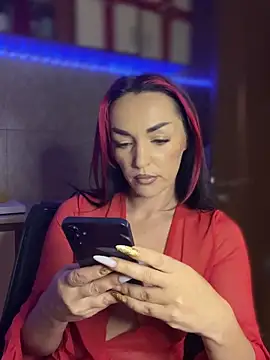 MeganFoxiy online show from December 2025 05:13:01 AM