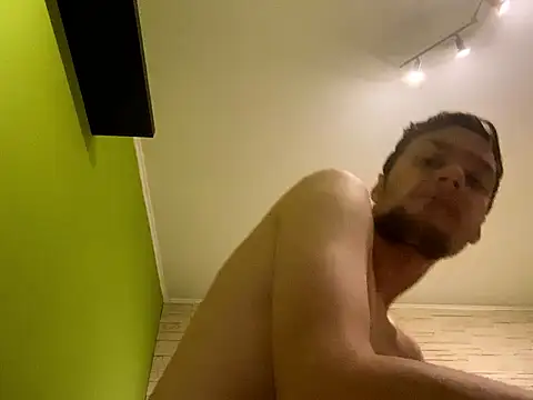 YoungTopGuy online show from December 2025 05:17:02 AM