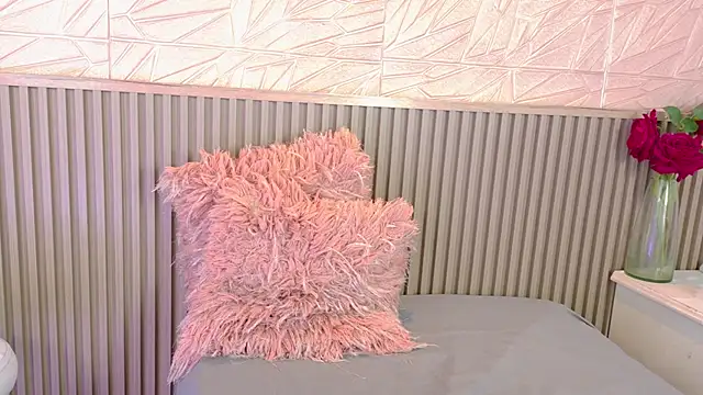 Snapshot of Gaviluc_ chatting on December 2025 10:47:02 AM Gaviluc online show from December 2025 10:47:02 AM