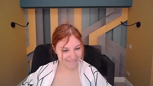 AngelinaLow online show from April 2026 11:25:02 AM