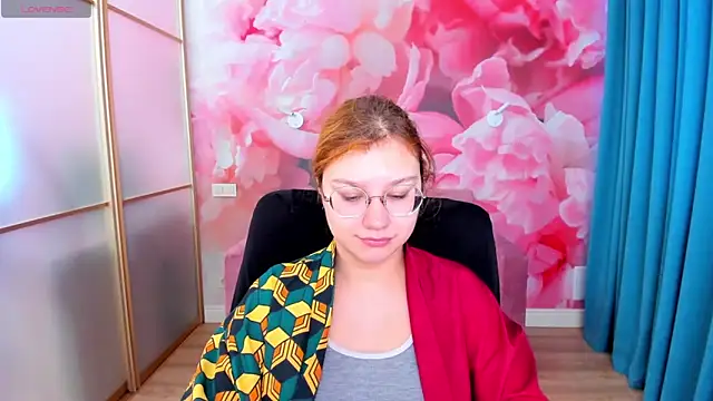 AngelinaLow online show from February 2026 06:35:02 AM