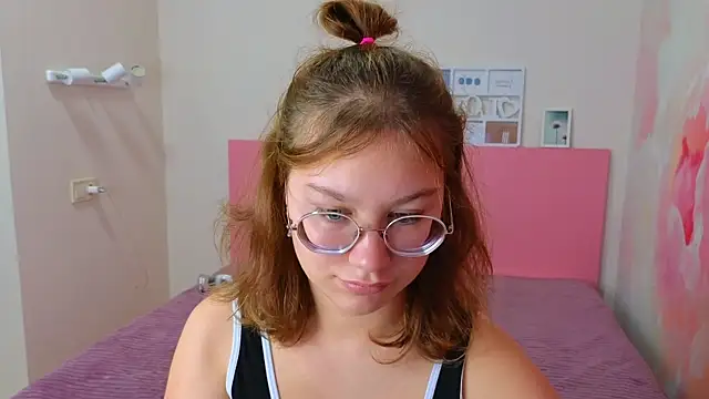 AngelinaLow online show from October 2025 11:33:02 AM