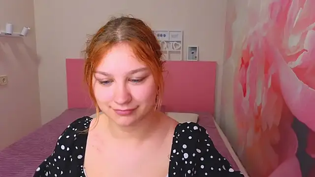 Snapshot of AngelinaLow chatting on May 2026 11:31:02 AM AngelinaLow online show from May 2026 11:31:02 AM