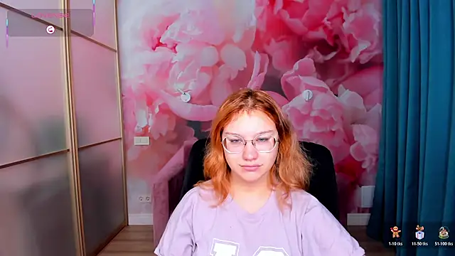 AngelinaLow online show from December 2025 06:27:01 AM