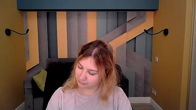 AngelinaLow online show from March 2026 12:30:02 PM