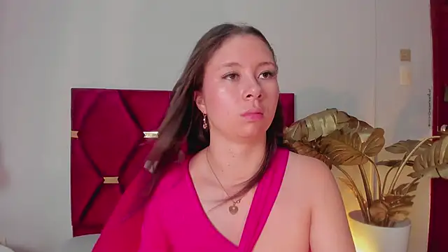 Snapshot of BeckyVidal chatting on September 2025 12:33:01 AM BeckyVidal online show from September 2025 12:33:01 AM