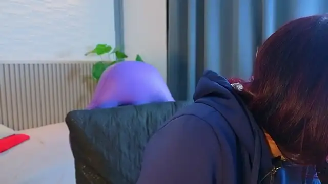 TiffanyWalk online show from March 2026 12:43:01 PM