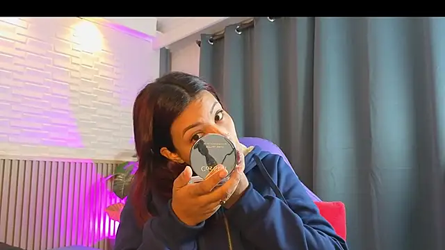 TiffanyWalk online show from March 2026 11:45:01 AM