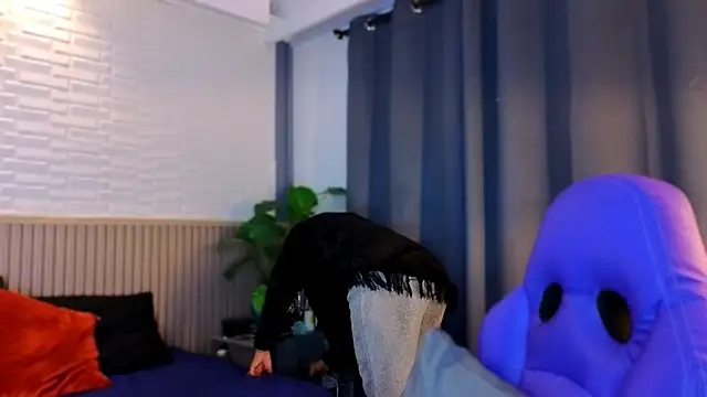 Snapshot of TiffanyWalk chatting on January 2026 11:39:02 AM TiffanyWalk online show from January 2026 11:39:02 AM